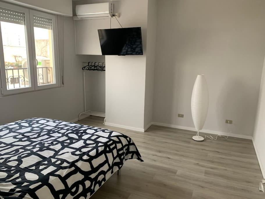 Apartamento Milano Besana Rent House Exterior foto