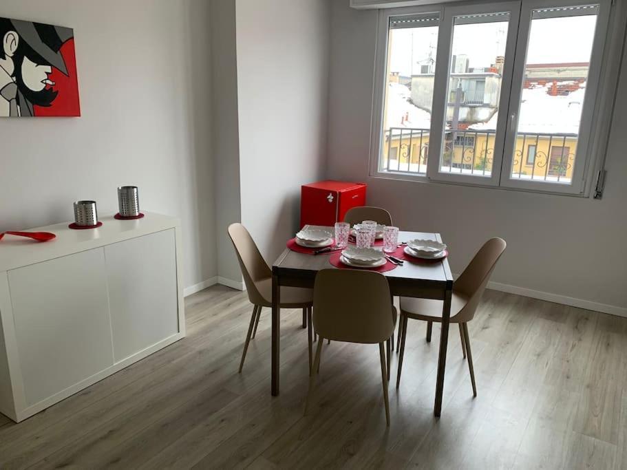 Apartamento Milano Besana Rent House Exterior foto